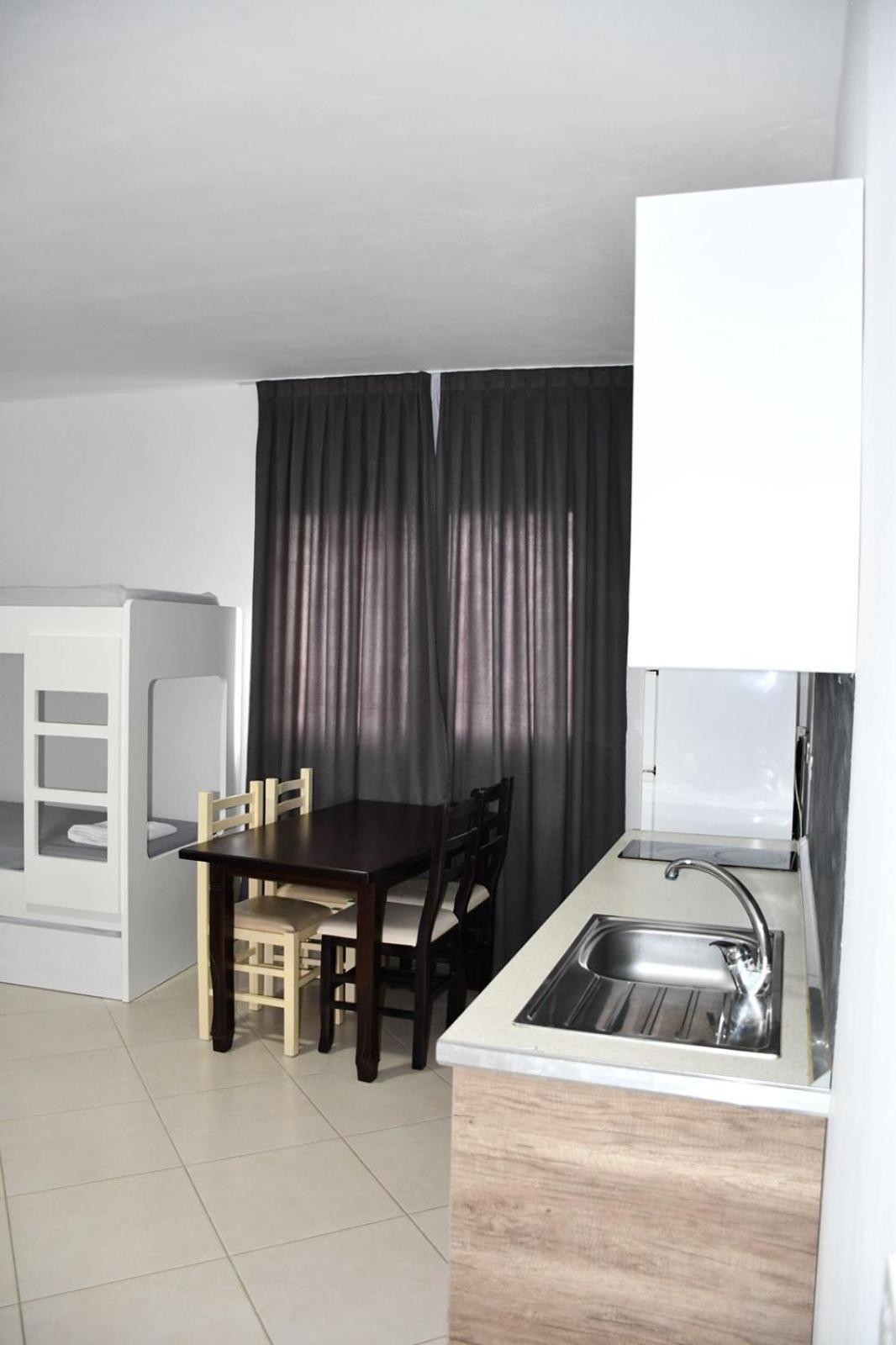 Shengjin Apartamente Antoni Exteriör bild